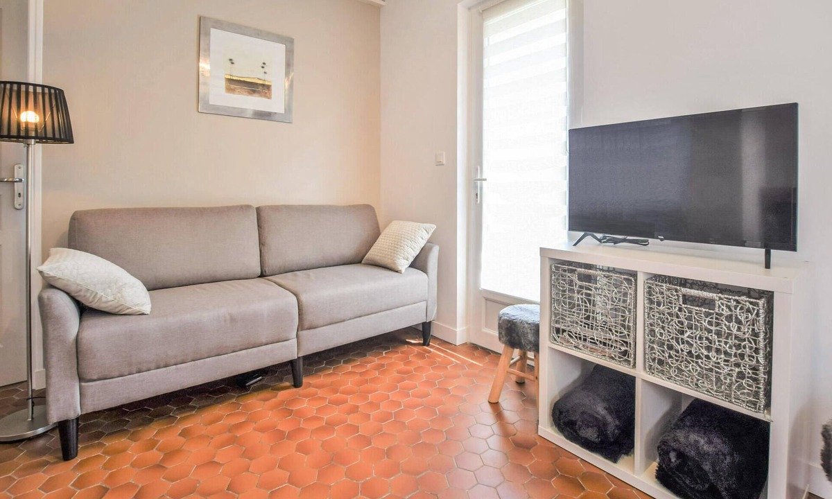 Saint-Aubin-sur-Mer House | Beach front home in Saint-Aubin-sur-Mer