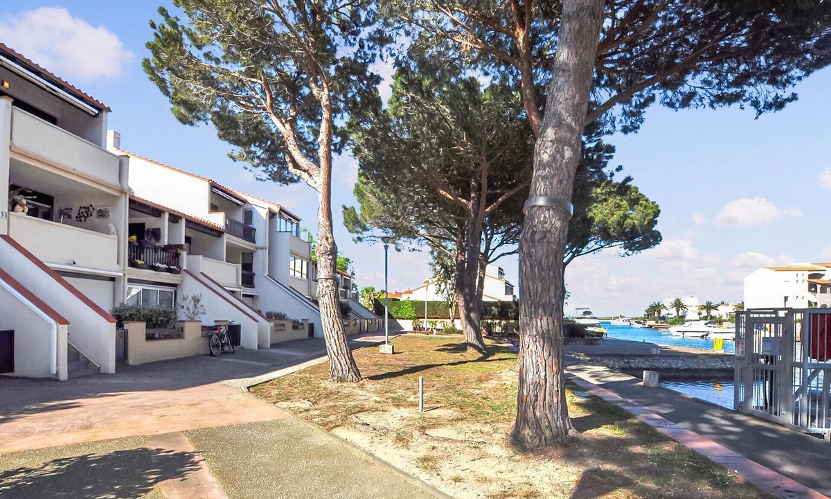 Saint-Cyprien Plage House | Beach front home in Saint-Cyprien Plage