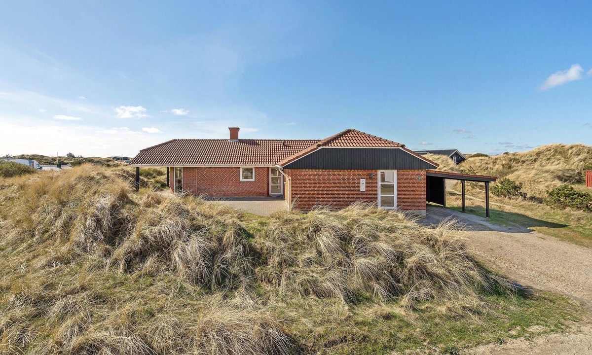 Vejers Strand House | Beach front home in Vejers Strand with sauna