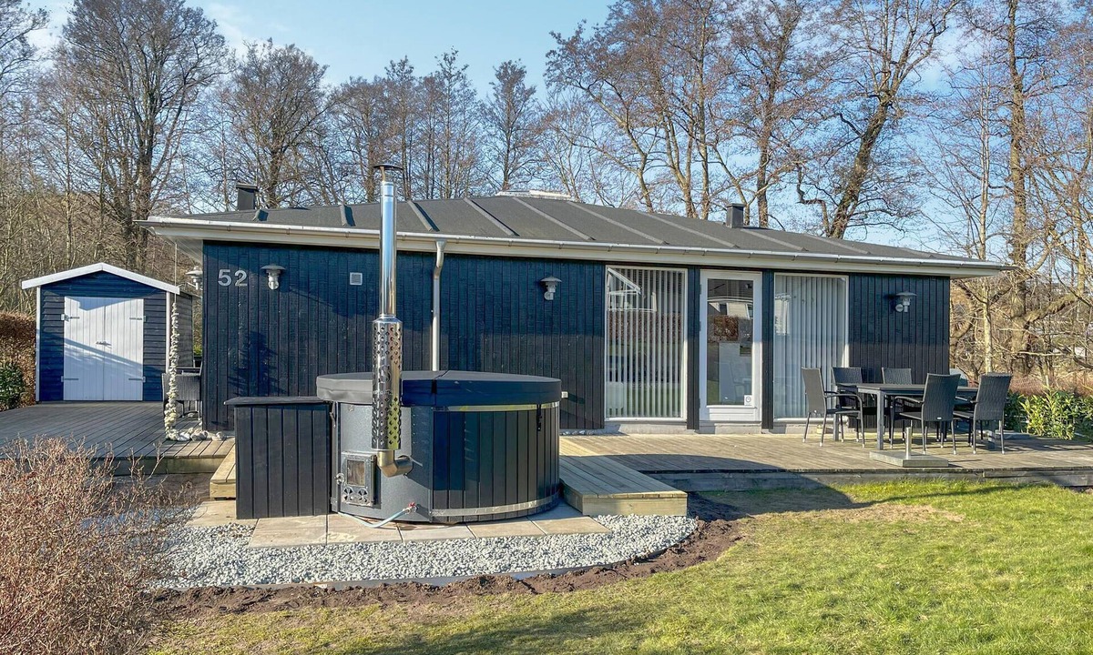 Aabenraa House | Beach front home in Aabenraa with sauna