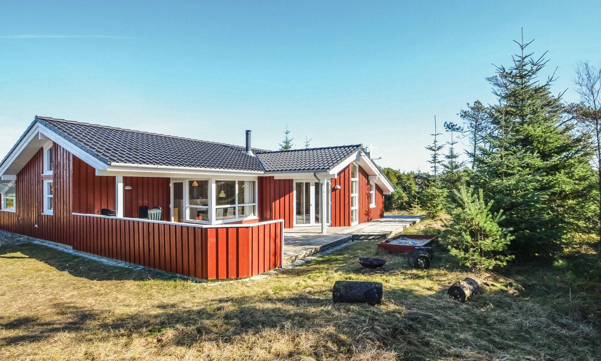 Torup Strand House | Beach front home in Fjerritslev with sauna