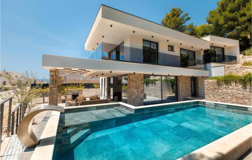 Komarna House | Beach Front Home In Slivno With House Sea View