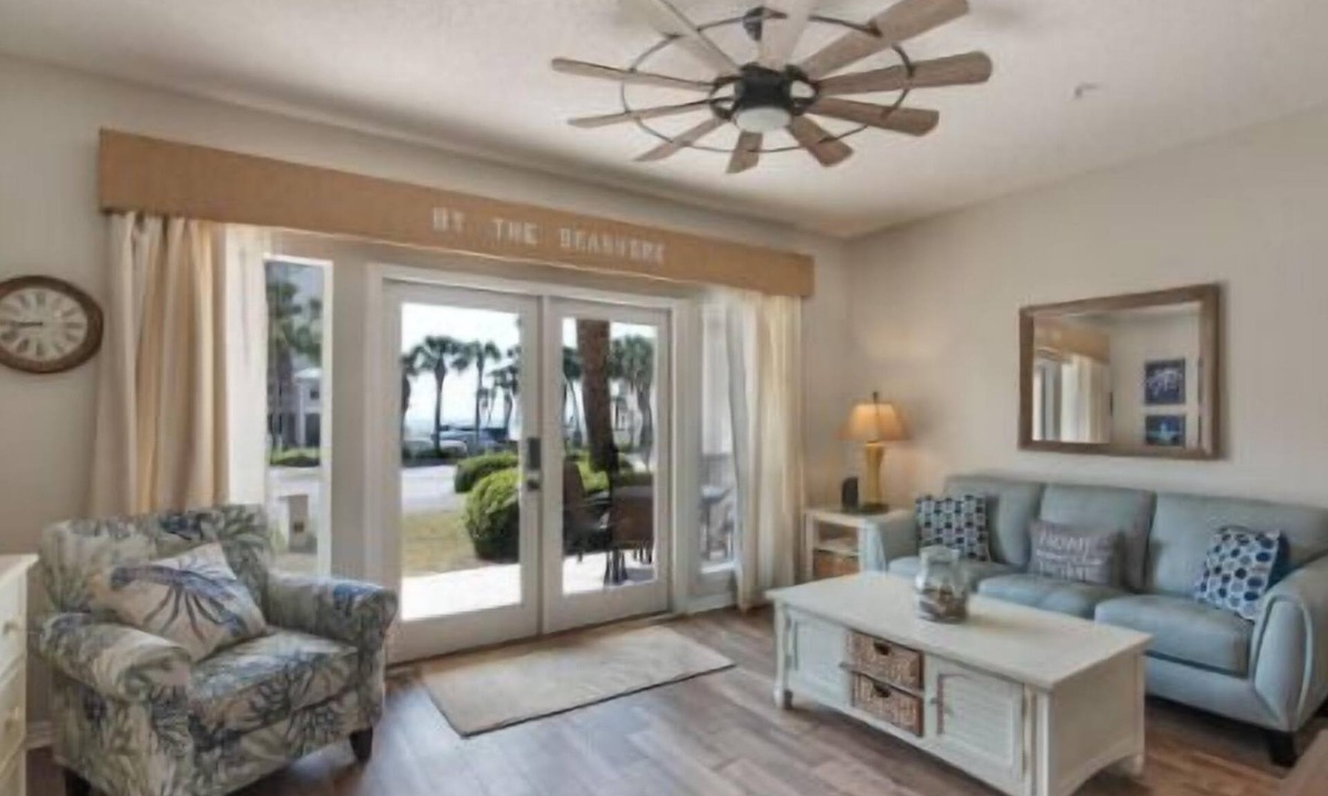 Crystal Beach Condo | Beach Gem! Ground floor, steps to the beach!