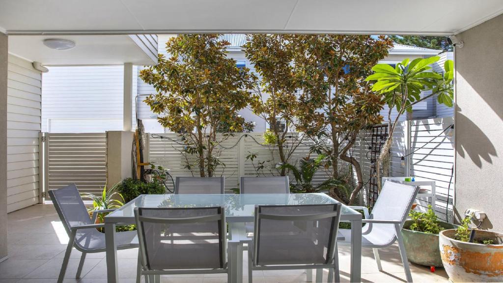 Ettalong Beach House | Beach Getaway Ettalong Beach