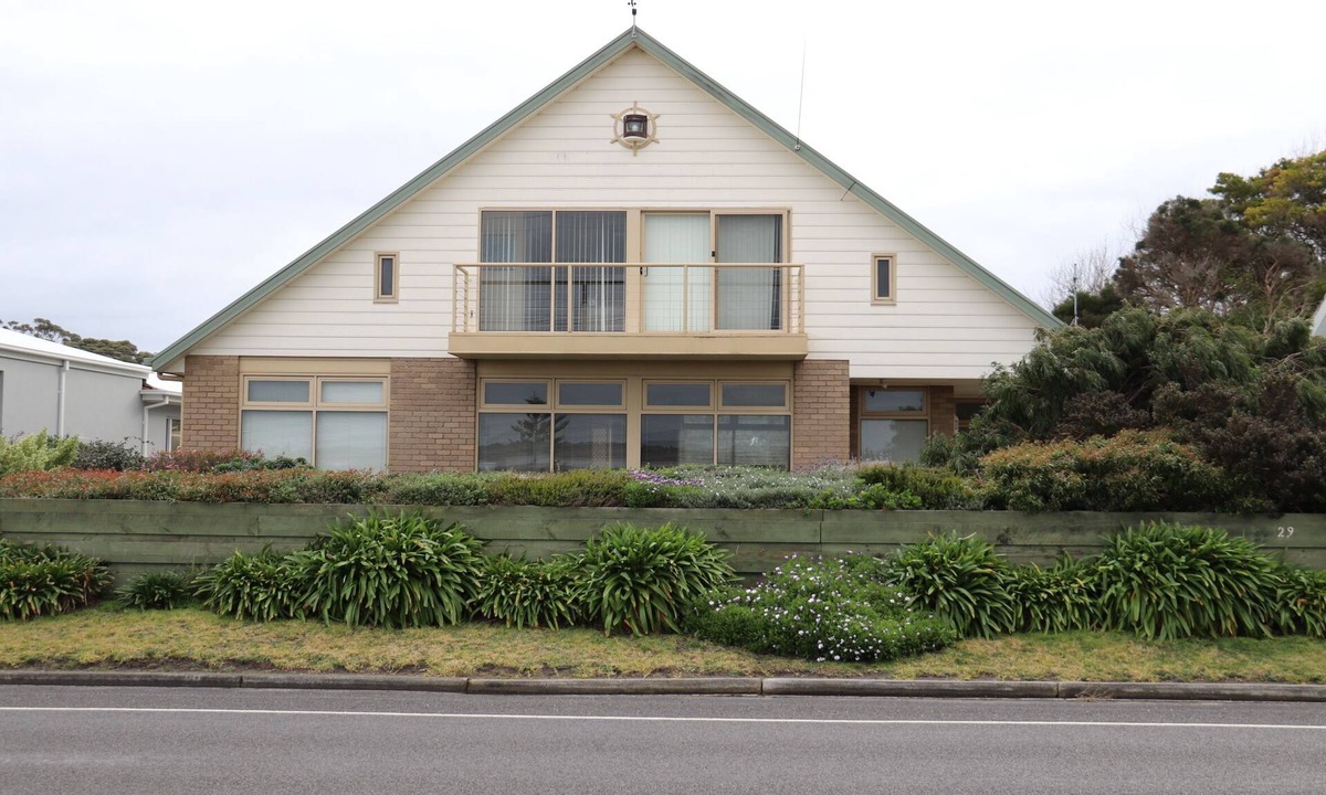 Port Welshpool House | Beach Haven Port Welshpool