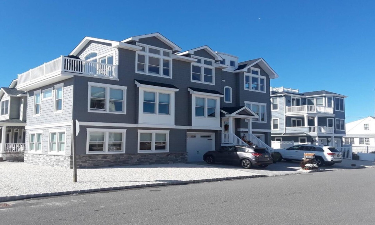 Beach Haven Gardens House | Beach Haven Gardens Ocean Side Two.