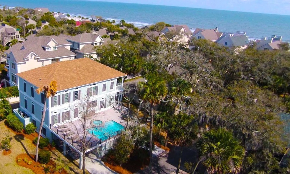 North Forest Beach House | Beach Home - Recent Remodel - Spacious Deck Pool Spa Area - Elevator