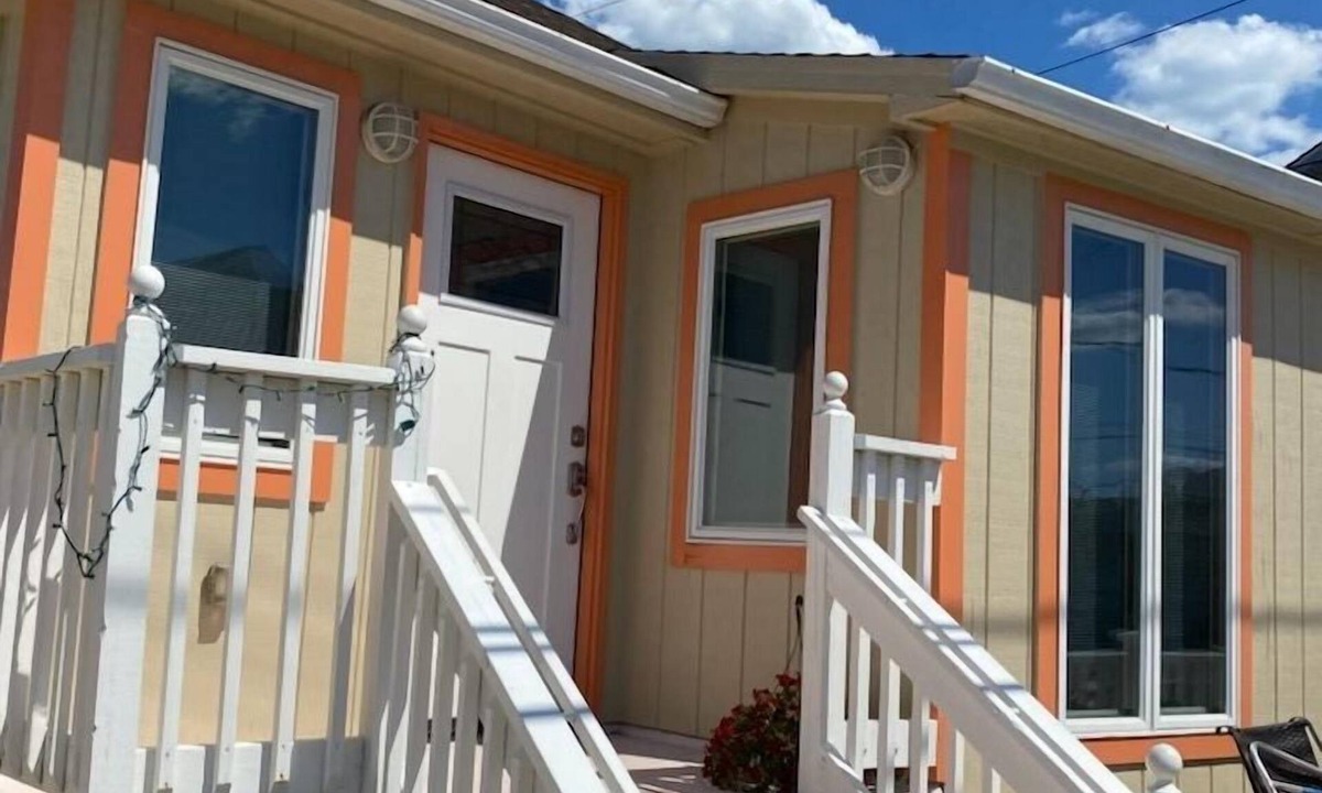 Point Pleasant Beach House | beach house steps to beach and Jenk's Boardwalk