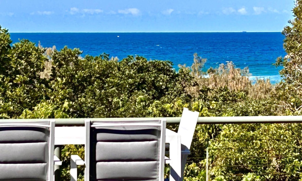 Sunshine Coast Villa | Beach House 16 Peregian Beach