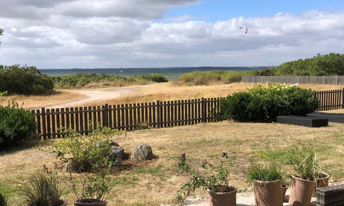 Tranekaer House | Beach House. 40 meter fra stranden. 6 personer. Water sport