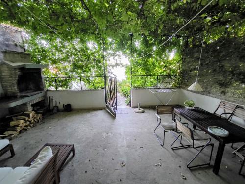 Komiza Apartment | Beach House Gusla