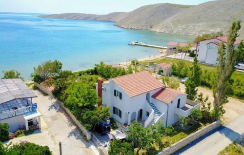 Vlasici House | Beach House Mela