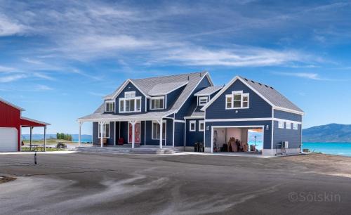 Louvale House | Beach House Memories