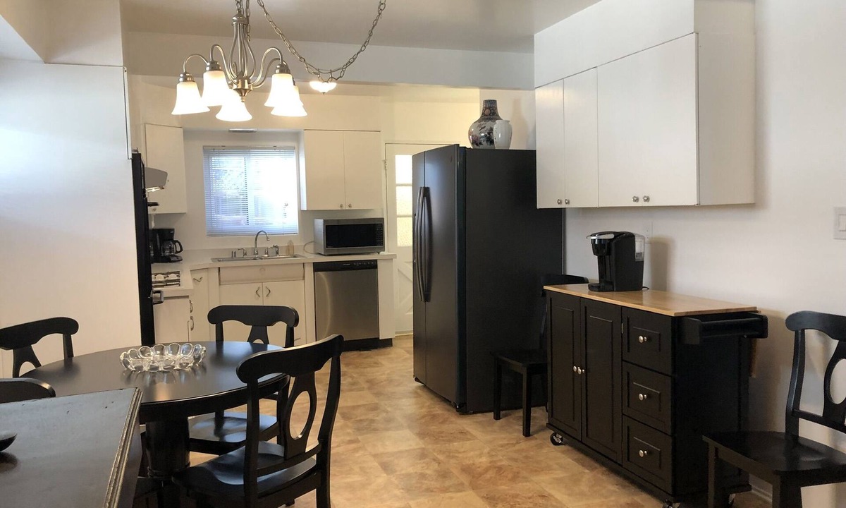 South Redondo House | Beach House Near Everything
