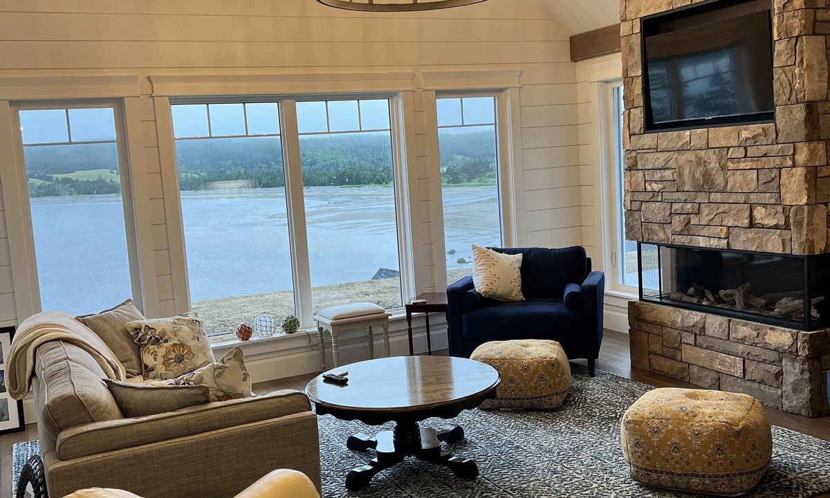 Port Hilford House | Beach House Oasis