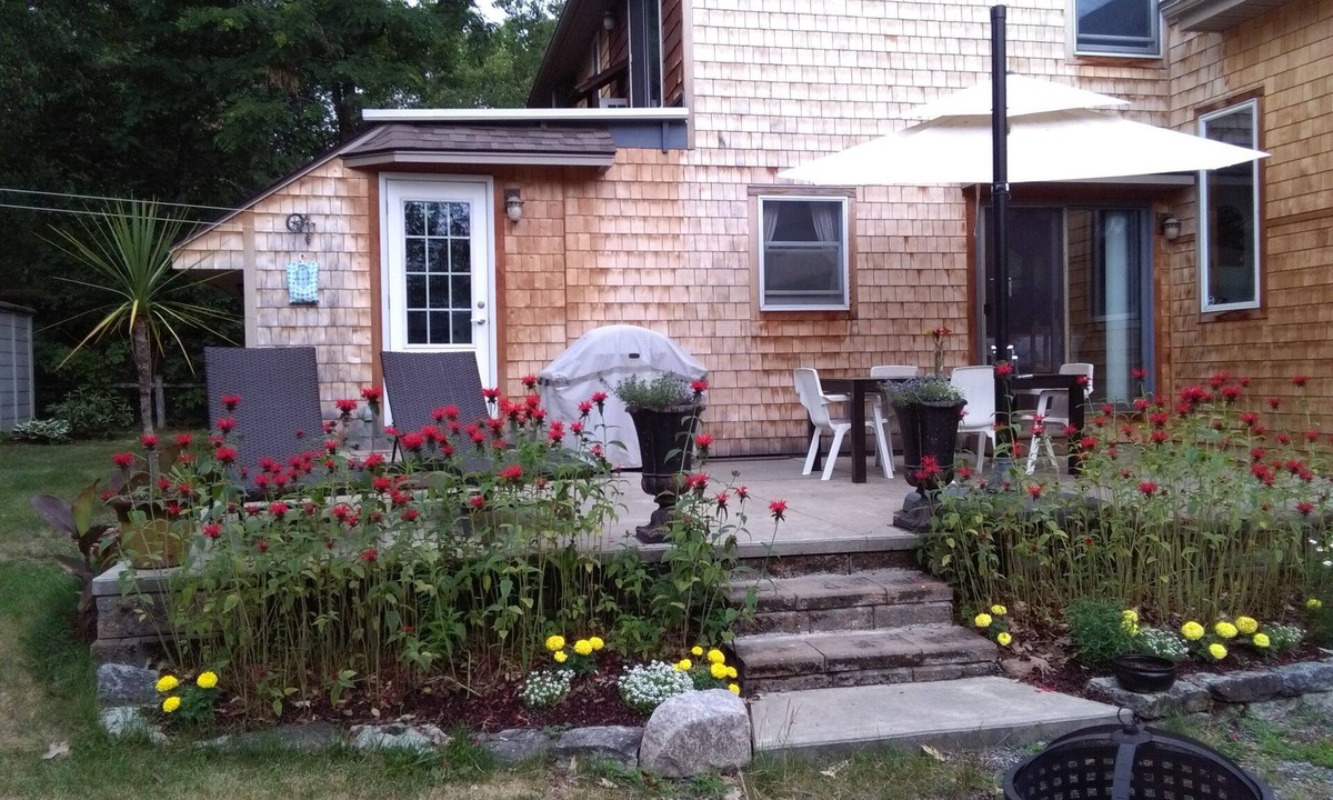 Peru House | Beach House on Lake Champlain -discount Oct1-Jun1