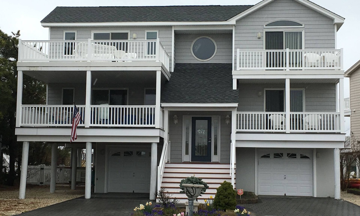 High Bar Harbor House | Beach House Just Bring Your Boat !