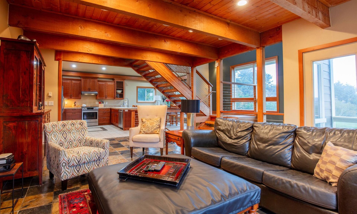 Bandon House | Beach House W Ocean Views, Hot tub! 3Golfer en suites, Pets OK, Family Reunions