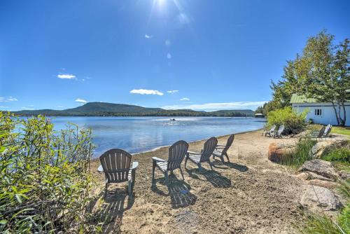 Speculator House | Beach & Kayaks: Waterfront Cabin on Lake Pleasant!