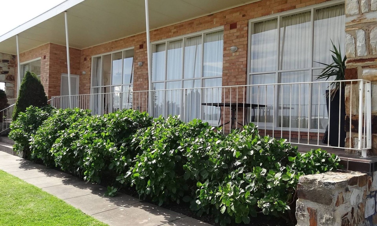 McCracken House | Beach Living at Its Best