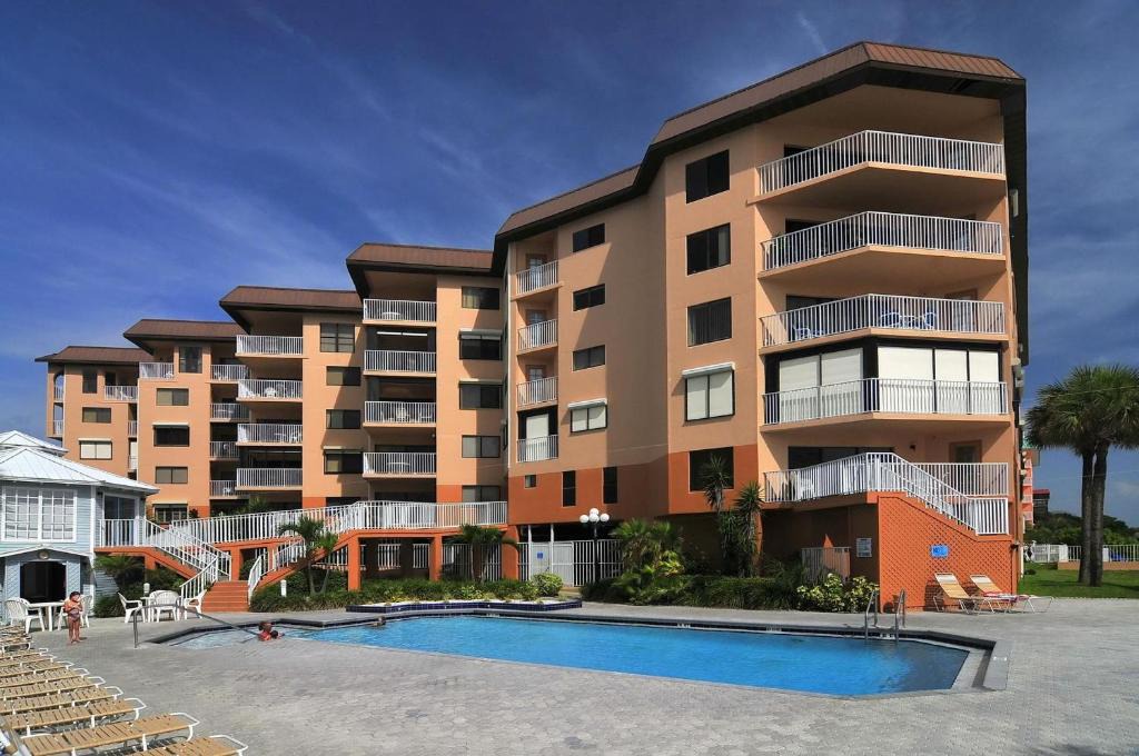 Indian Shores House | Beach Palms by Florida Lifestyle Vacation Rentals