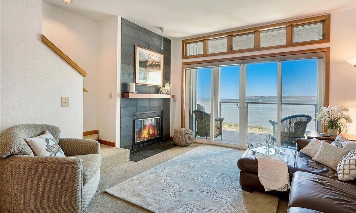 Blaine Villa | Beach Paradise Getaway