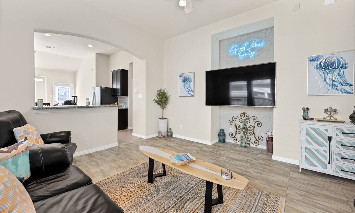 Santa Fe House | Beach Resort in Lago Mar 20 min from Galveston!