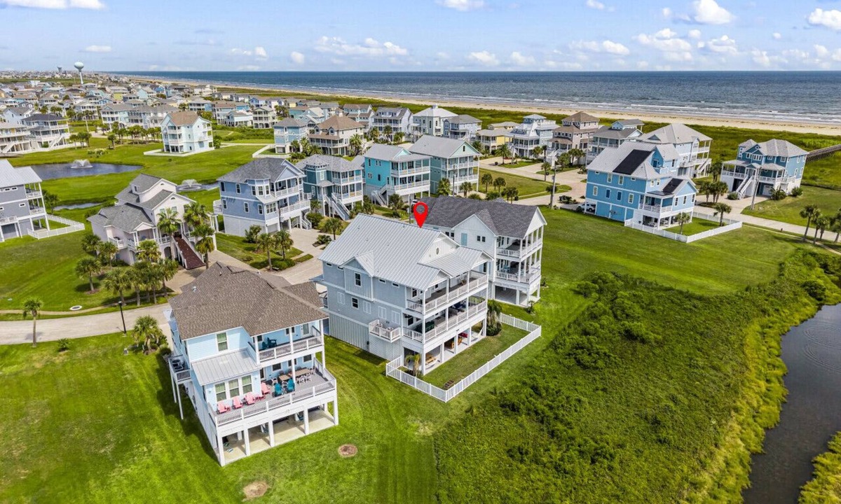 Red Fish Cove House | Beach Side - Modern Island Vibe - Paradise Palms