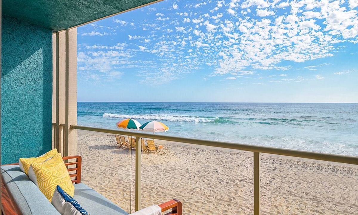 Carlsbad Village Hotel | Beach Terrace