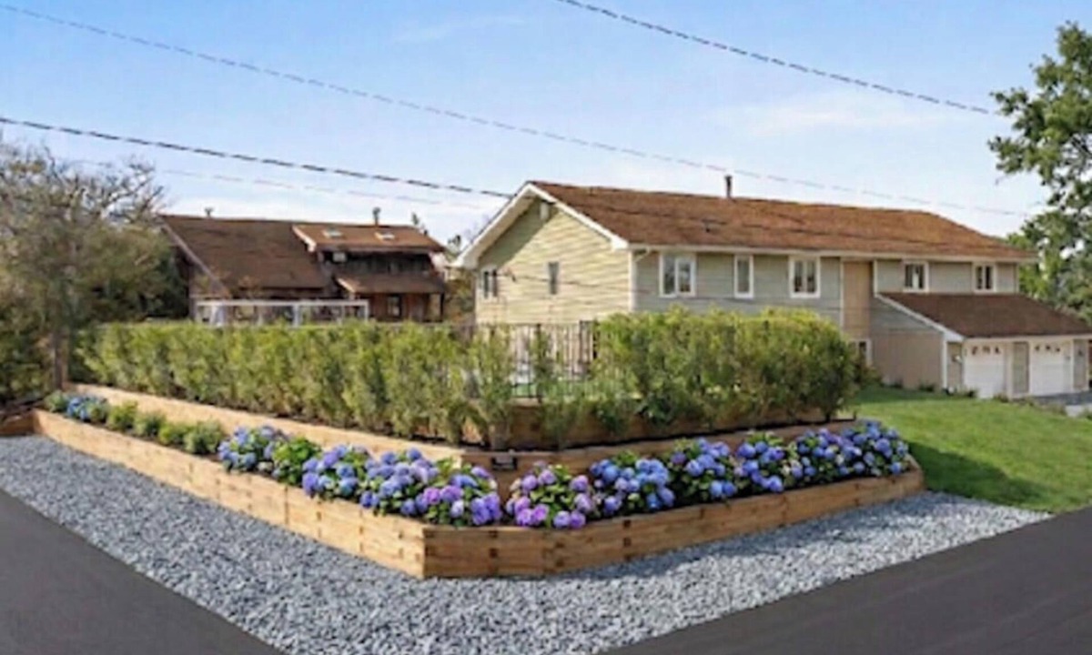 Town Bank House | Beach Therapy - Sleeps 17