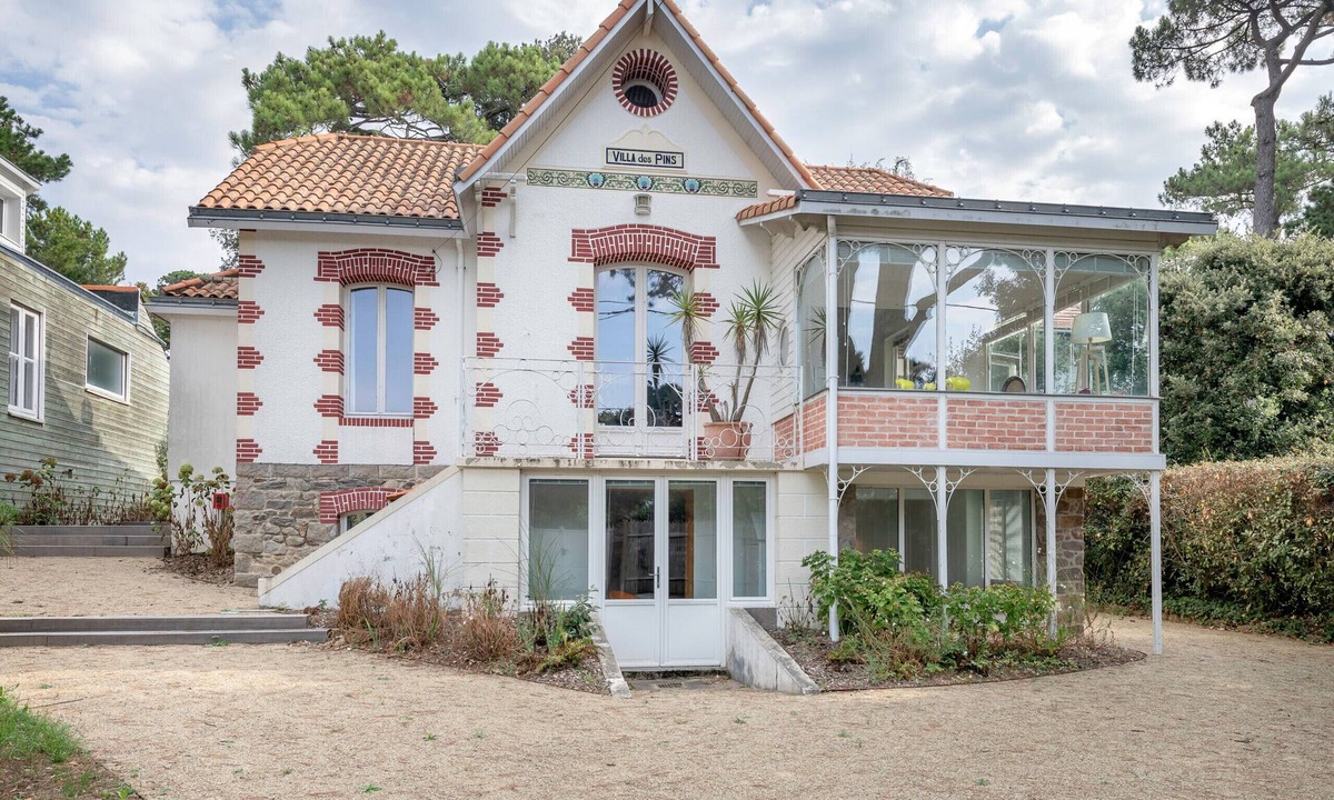 Pornichet Ski Chalet | Beach villa for 8 - 75m from the beach