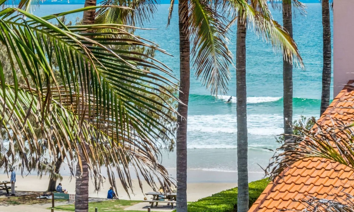 Byron Bay House | Beachbound 1 - 9 Marine Parade, Wategos Beach