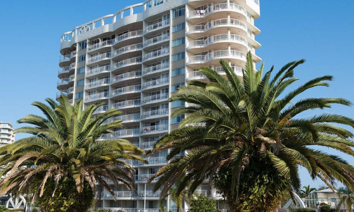 Coolangatta House | Beachcomber Beach, Coolangatta