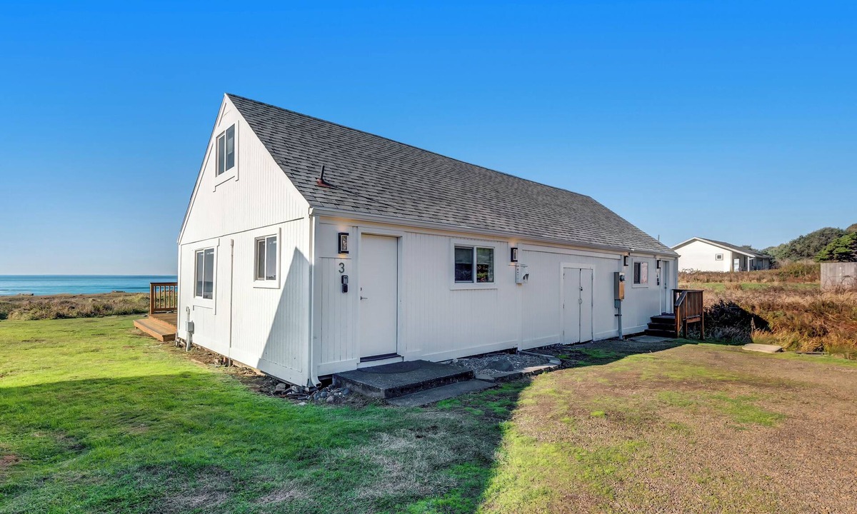 Yachats Cottage | Beachcomber: Beachfront Escape #3