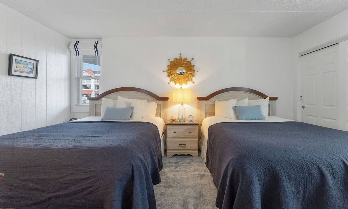 Avalon Resort | Beachcomber Resort 1bedroom Double Suite