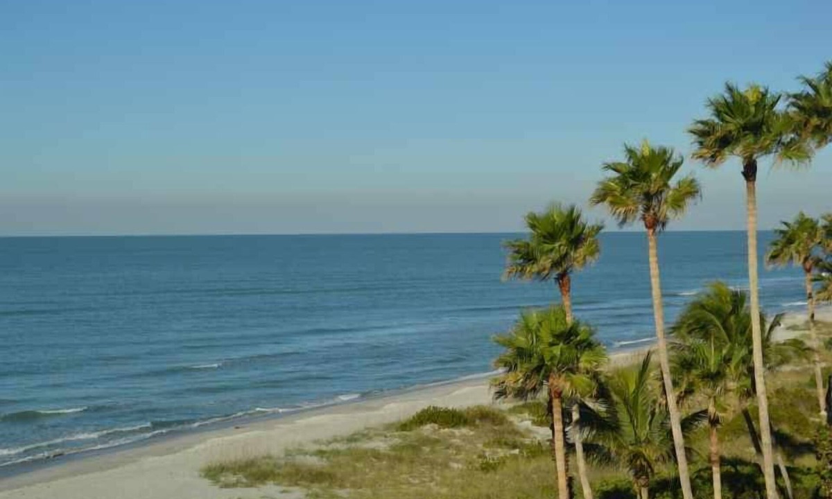 Longboat Key Condo | Beachcomber unit 507