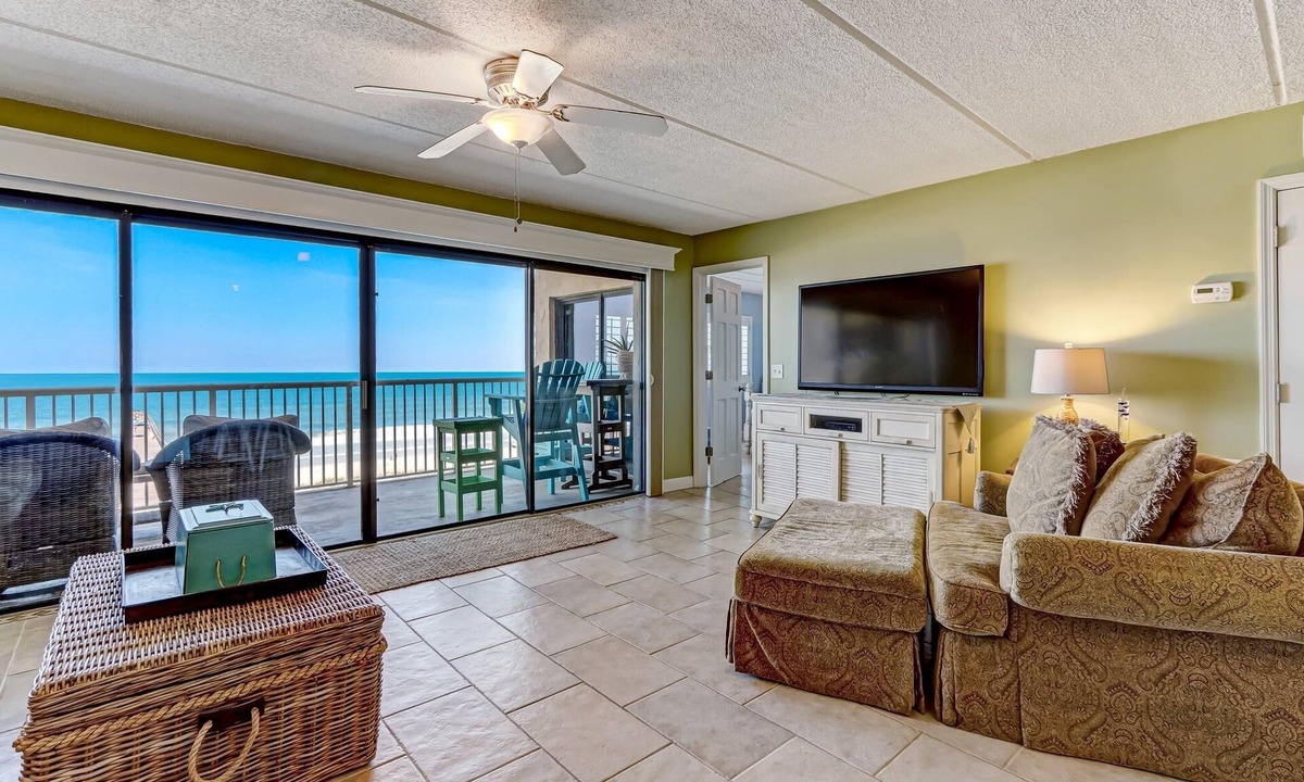 Fernandina Beach Condo | Beachfront 6th floor Condo w/Ocean View Amelia by the Sea
