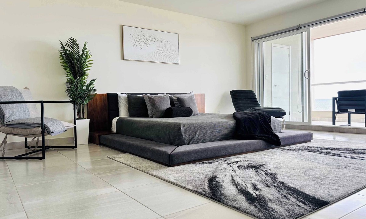 Rosarito Apartment | Beachfront Apartment with 3 BR 2 BA with pool