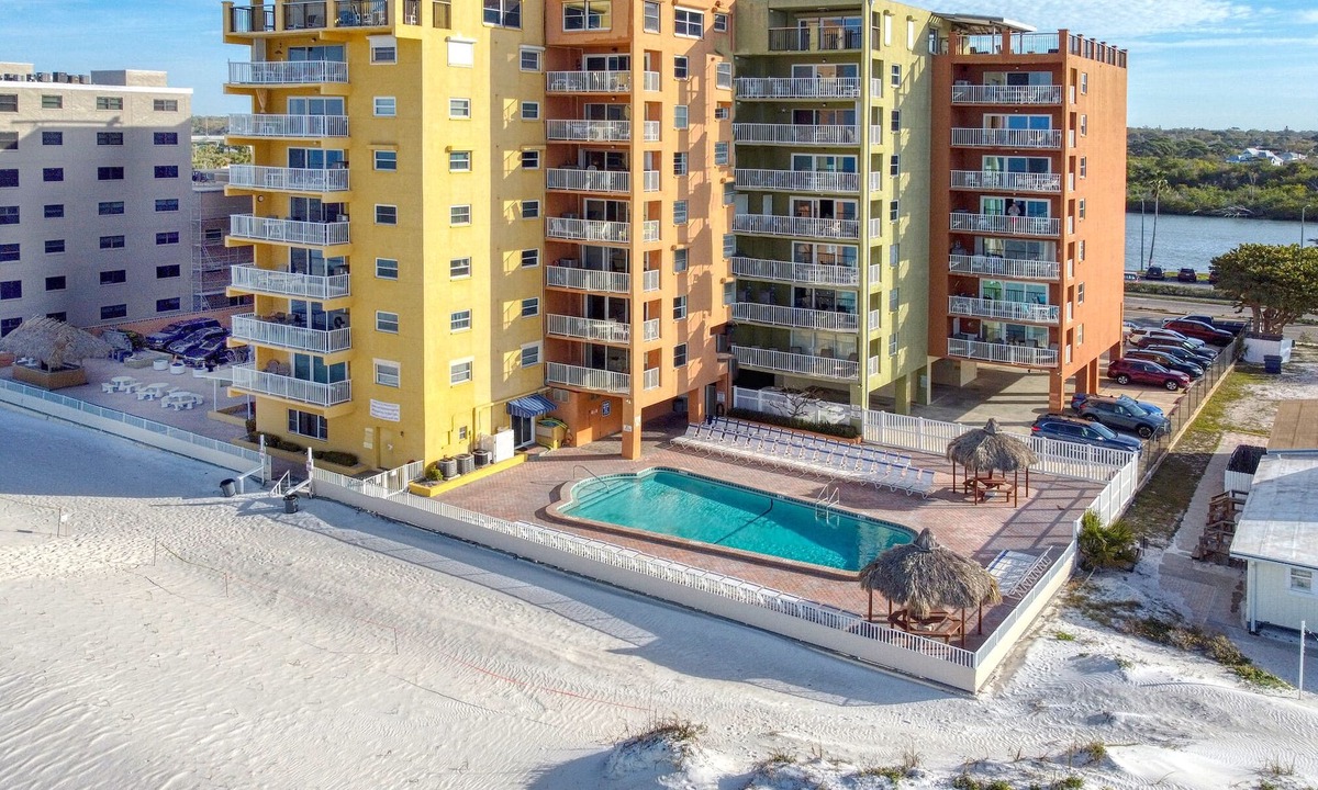 Indian Shores Condo | BEACHFRONT BEAUTY! Construction Discount. Beach chairs & sun umbrella provided.