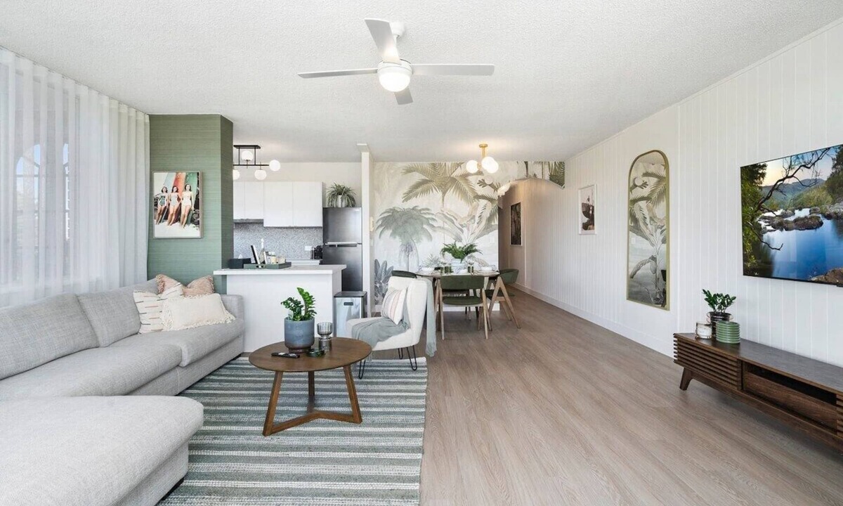 Broadbeach Apartment | Beachfront Bliss 2BR Broadbeach