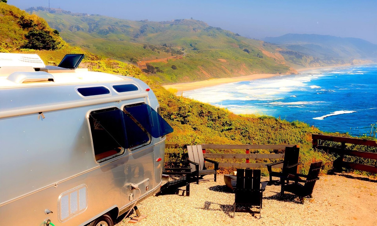 Half Moon Bay Resort | Beachfront California Coast Airstream
