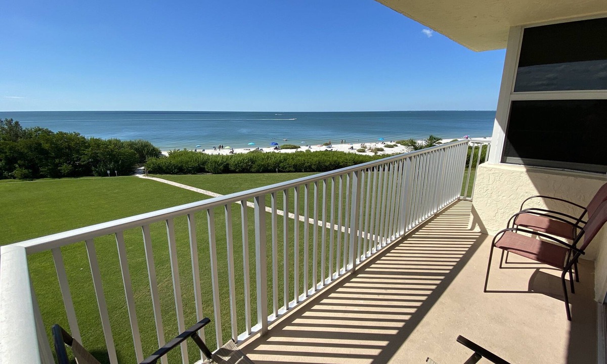 South Island Condo | Beachfront Condo with a Balcony! Estero Beach & Tennis Club #302b