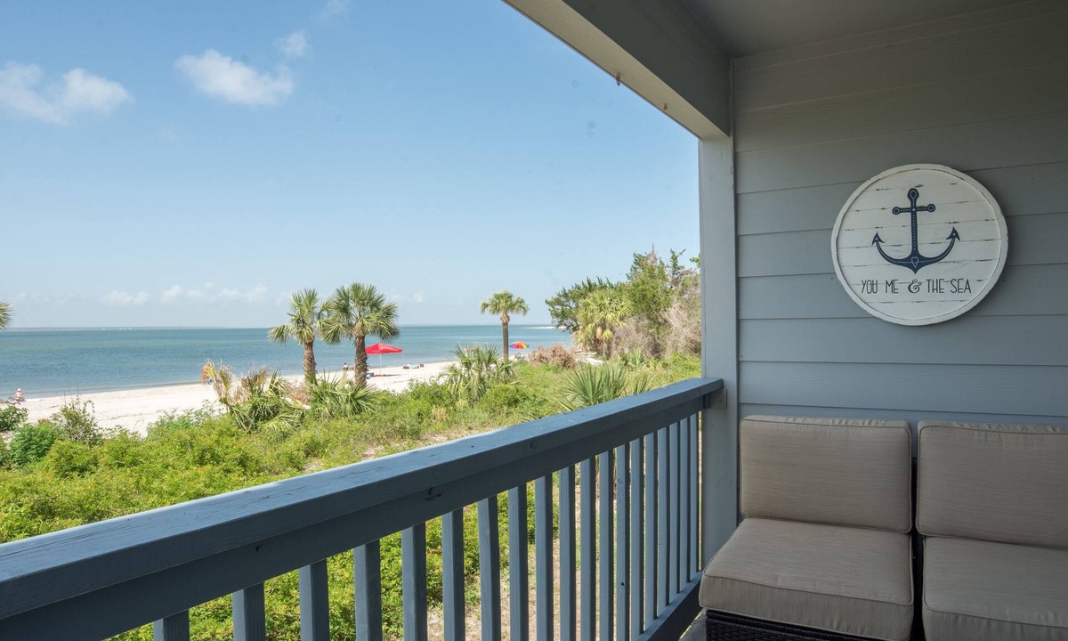 Tybee Island Condo | Beachfront condo as featured on HGTV!