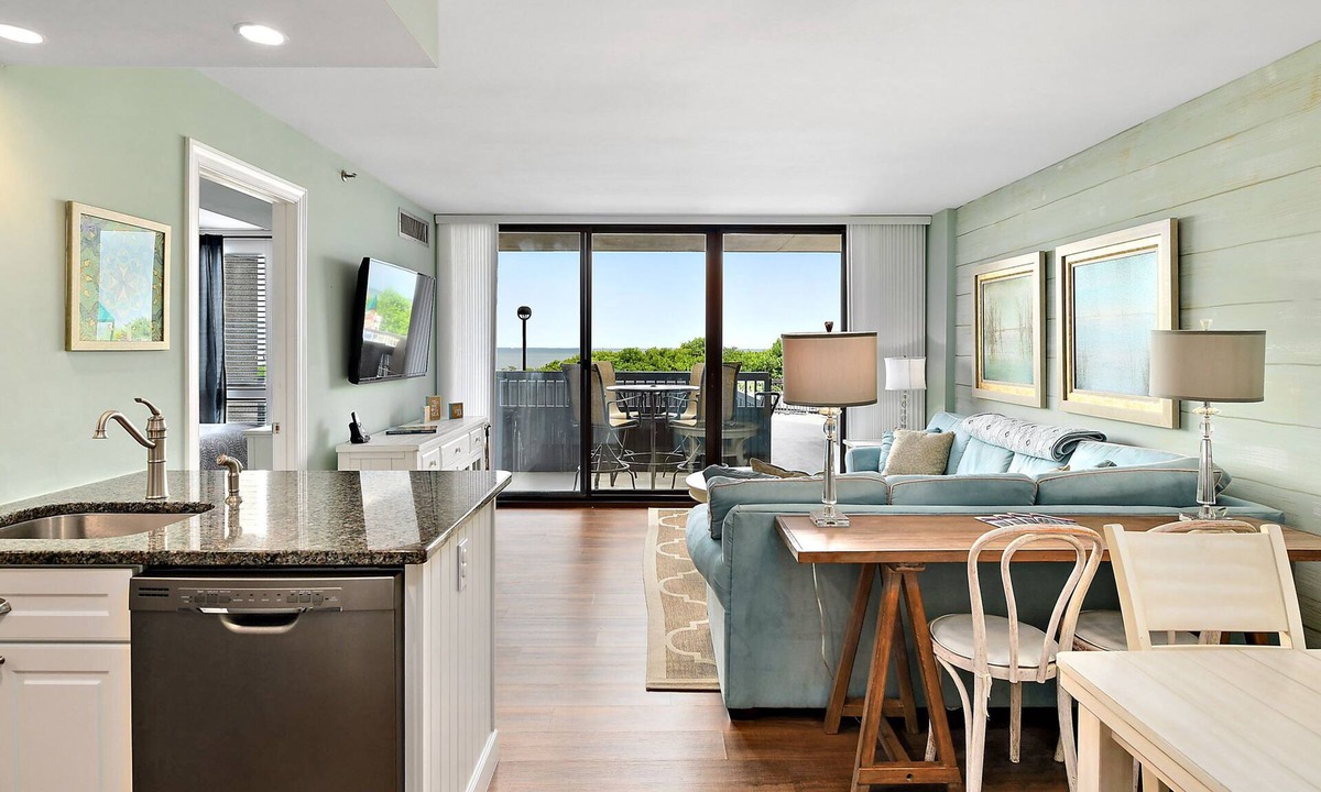 Bethany Beach Condo | Beachfront Condo, 1st Floor, Steps to Beach and Pool!