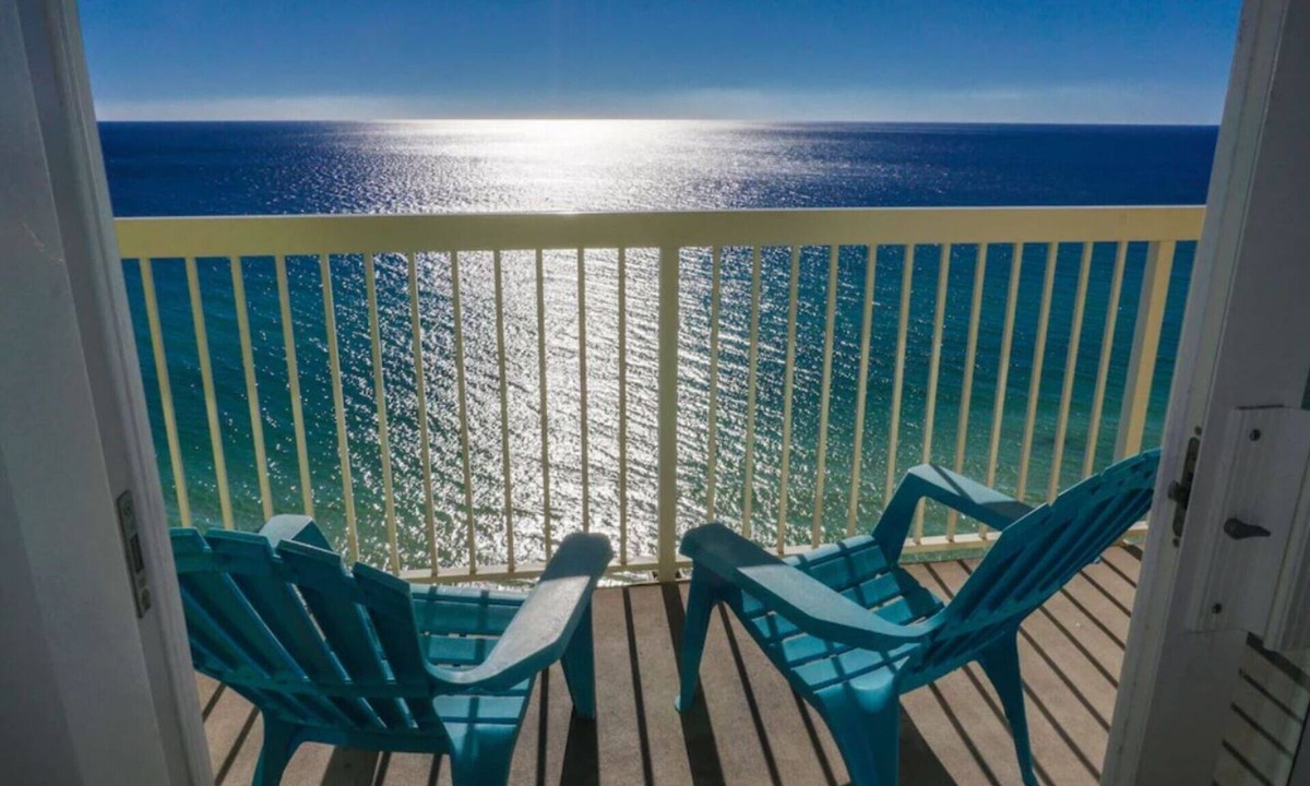 Miramar Beach Condo | Beachfront! Free Beach Chairs! Over 241 Five Star Reviews!