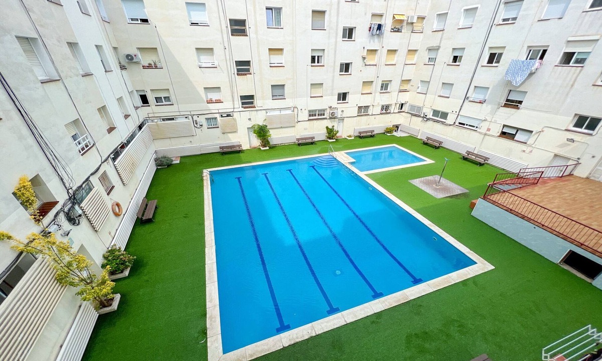 Pineda de Mar Apartment | Beachfront gateway in Pineda de Mar