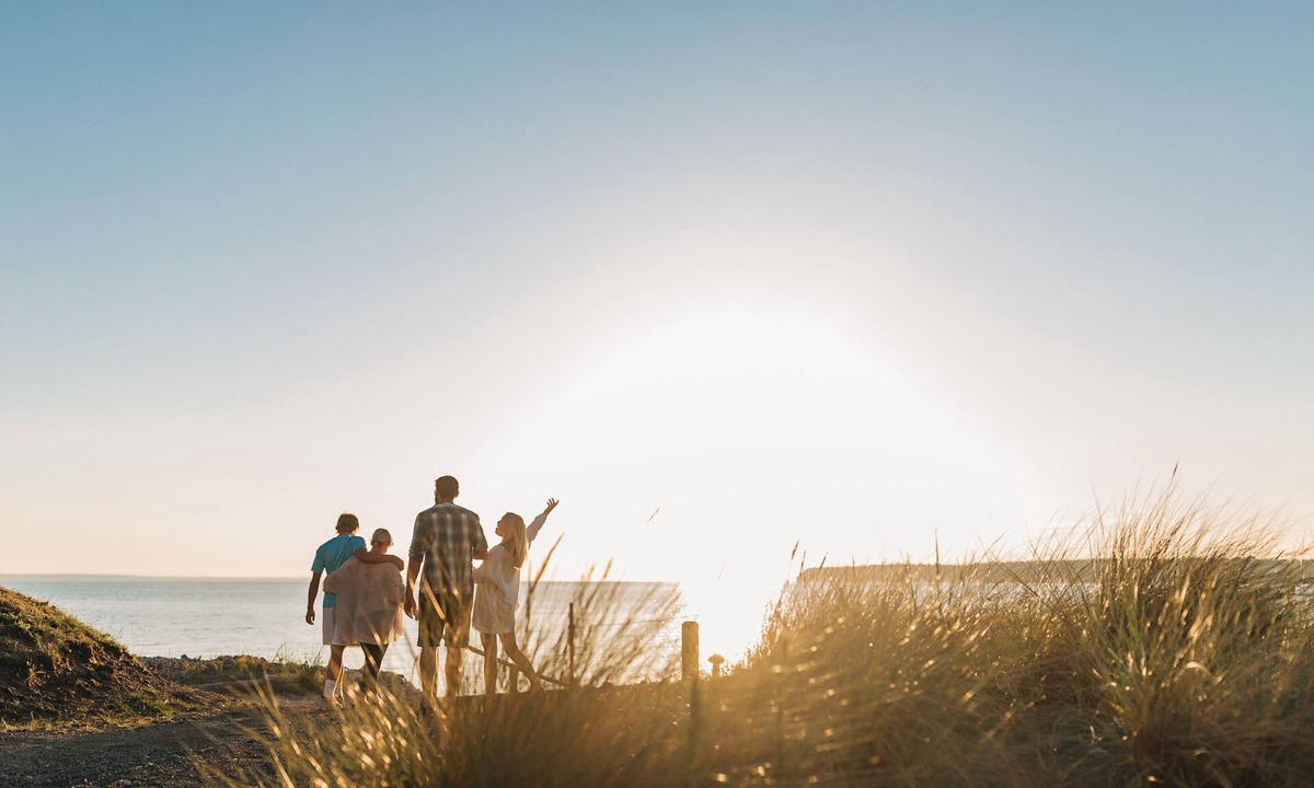 Blaine Villa | Beachfront Getaway in Semiahmoo