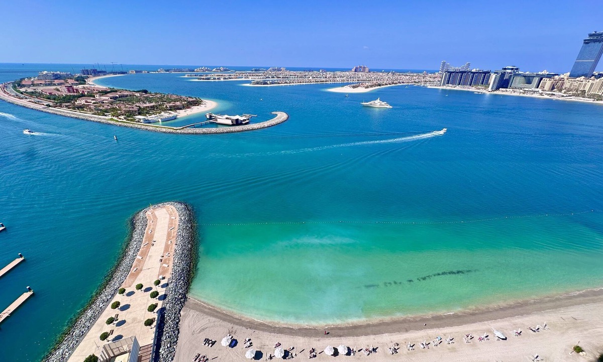 Dubai Marina Apartment | Beachfront Luxury App. Palm & See View - Pool & Privet Beach Family