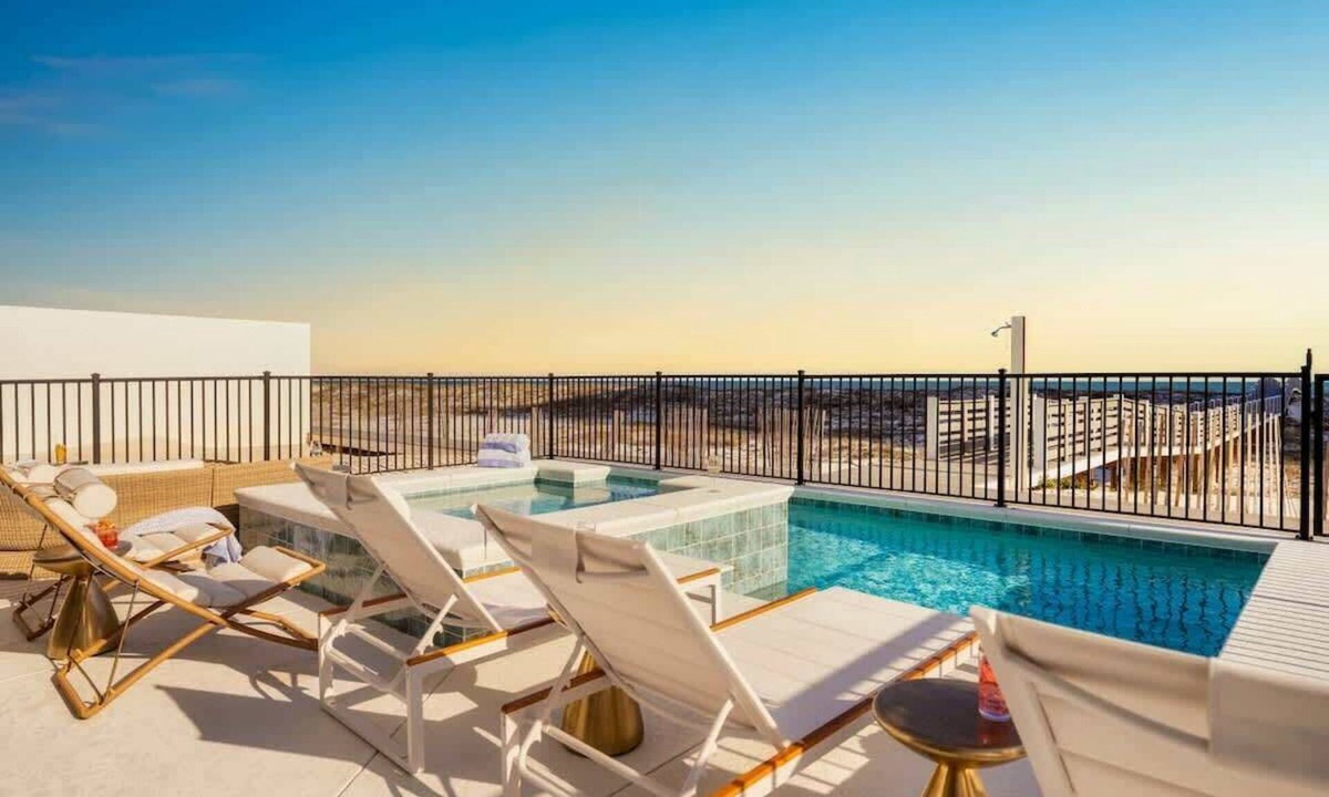 Orange Beach House | Beachfront Luxury w/Pool & Elevator