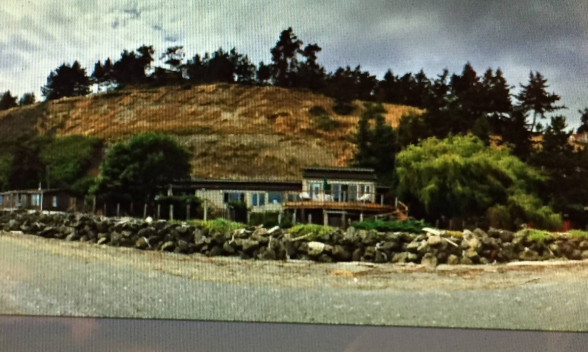 Diamond Point House | Beachfront Oasis , SEQUIM ,WA